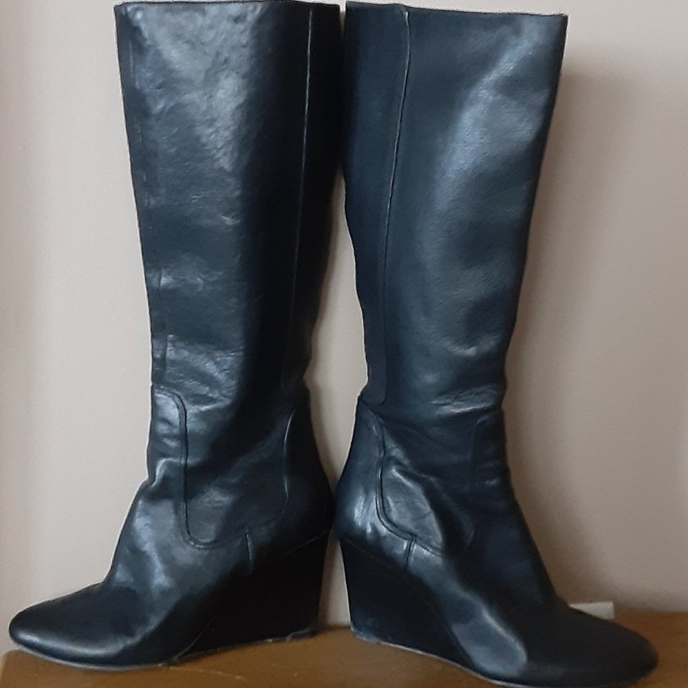 NINE WEST Black Leather Wedge Knee High Boots Zip Side Size 9